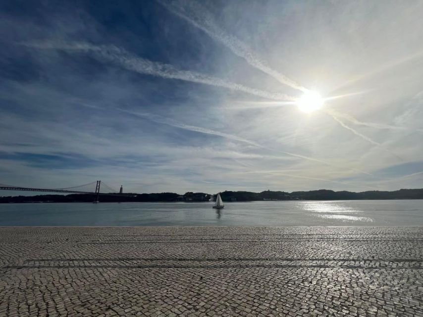 Discover Lisbon 4h Tuk Tuk - Miradouro das Portas do Sol and Senhora do Monte: where the route earns its keep
