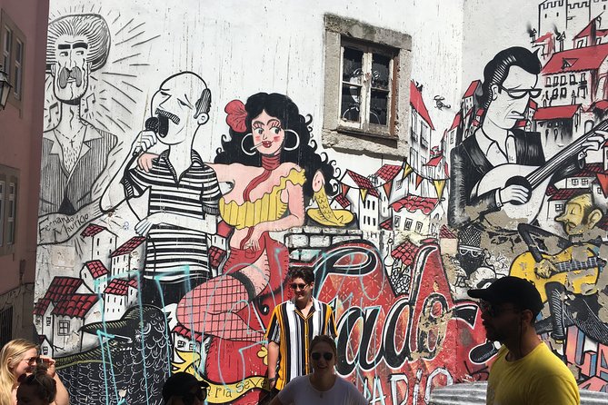 Discover Lisbon's Alfama: Secrets of the Old Town - The guide makes or breaks it, and Valeria got it right