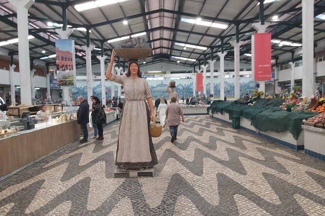 Discover Setúbal´s Secrets: Wine, Culture&Arrabida Magic| PRIVATE - Azeitão tile workshop: why these ceramics matter