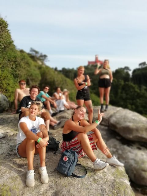 Discover Sintra and Cascais in a Portuguese 4WD - Meeting Point and How the 8 Hours Are Structured