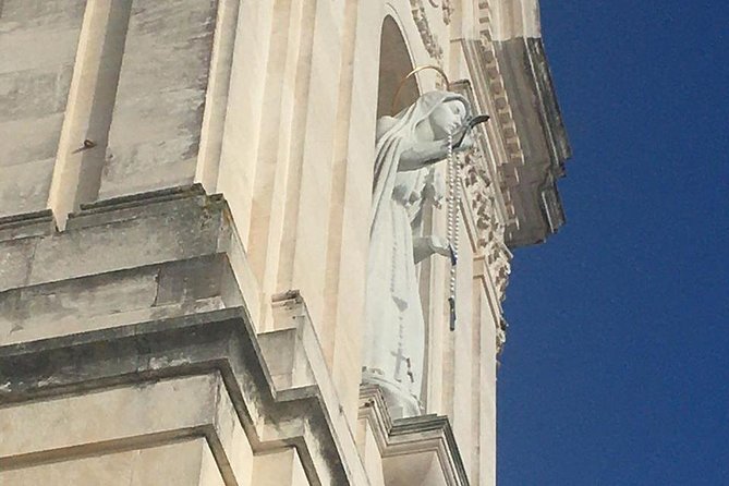 Divine Fátima Full Day Private Tour from Lisbon - Stop at Magnificat Tours: Getting the Day on Track