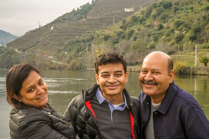 Douro Valley Private Day Trip from Lisbon: Vineyards & River View - The Included Boat Trip: How the River Explains the Terraces