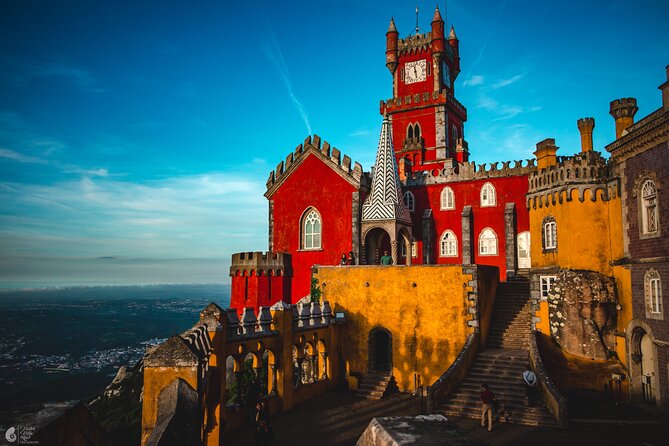 Drive yourself - Pena Palace, Moorish Castle, Quinta da Regaleira - Your route at a glance: Pena Palace, Moorish Castle, Quinta da Regaleira in about 3 hours