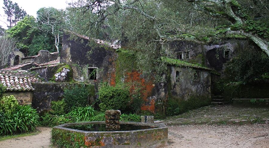 E- Bike Self Guide Tour - Cycling Through Sintra Town, Monuments, and the Info You Need