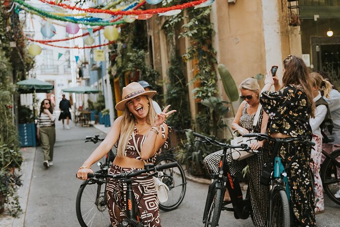 E-bike Tour Lisbon Essential - Feira da Ladra timing: Lisbon market energy on Tue and Sat