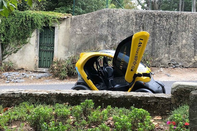ECAR GPS/Audio guide EN ES FR IT DE DU - Meeting at LAS Tours Sintra, and what to expect in the vehicle