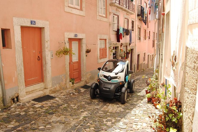 Electric Car Tour of Lisbon Old Town and Belém with GPS Audio Guide - Meeting at R. da Madalena 67: Start Smooth, Save Your Energy