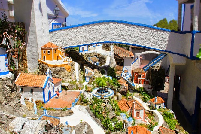 Ericeira & Mafra’s Wonders - Rural Beach & Wine Private Tour - Stop 2: Aldeia Museu José Franco, a costume village that hits 1945
