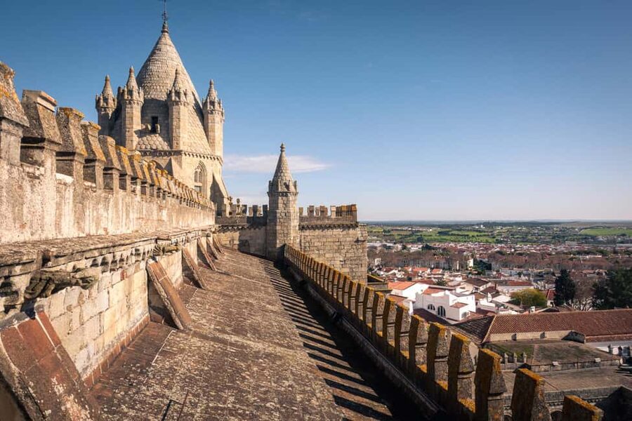Évora: Flexible Walking Tour in Historic Center - Key Points You’ll Actually Care About