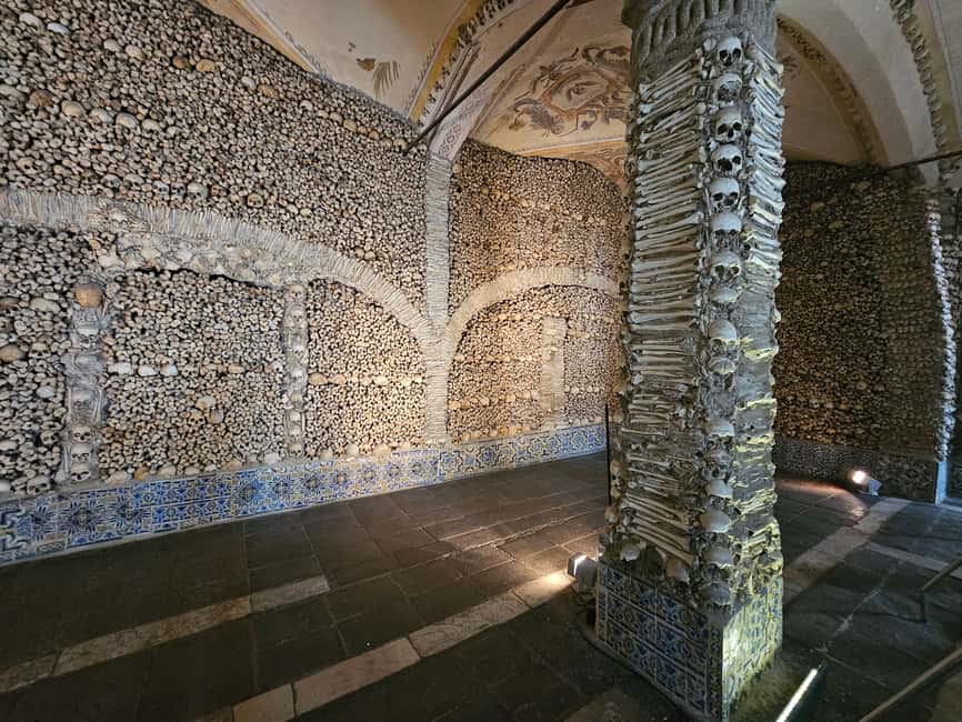 Évora (with Sé & Bones), Evoramonte & Arraiolos: From Lisbon - Arraiolos rugs: where craft takes center stage in 45 minutes