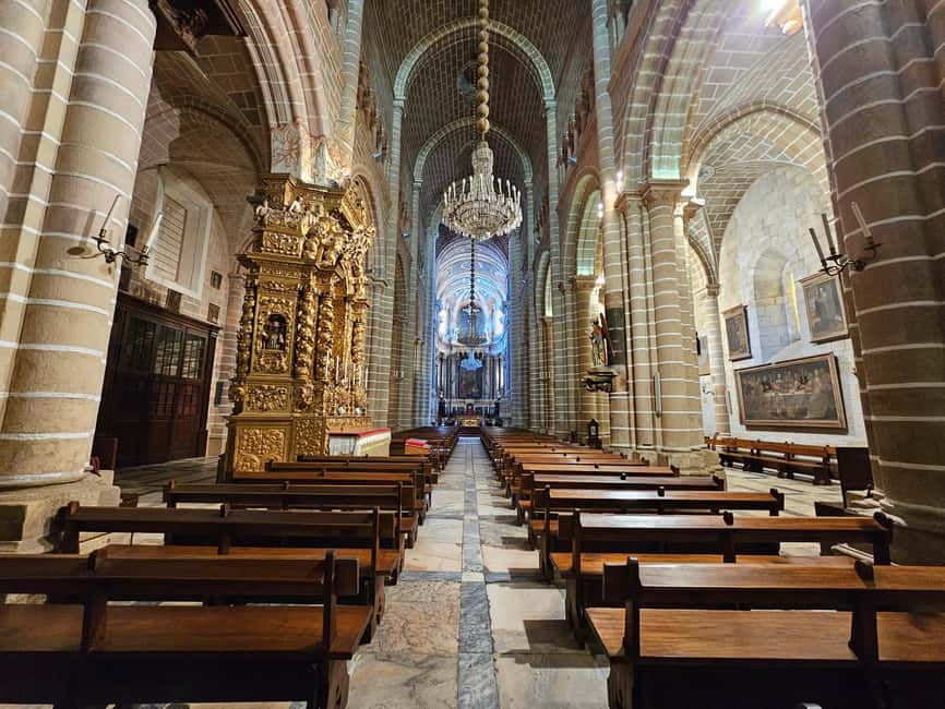 Évora (with Sé & Bones), Evoramonte & Arraiolos: From Lisbon - Chapel of Bones: the unsettling stop you’ll remember for years