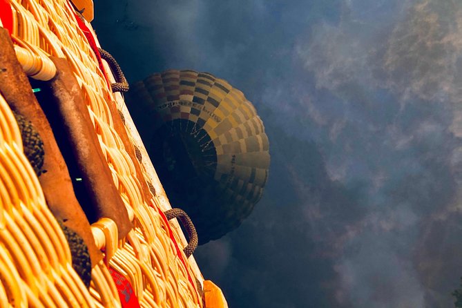 Exclusive Balloon Flight for 2 from Coruche - Fitness level and comfort: what to plan for on land
