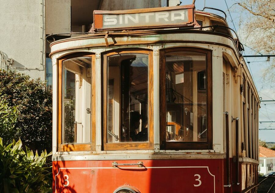 Exclusive tour by car - Sintra city and Cascais city - Cascais center stroll in 70 minutes: get your bearings fast