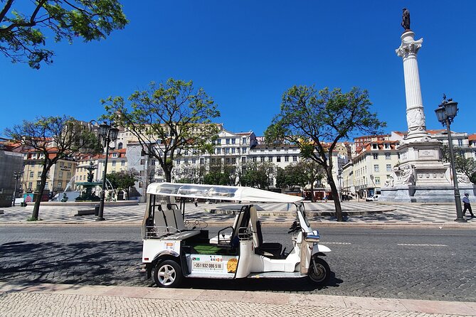 Fado TukTuk Tour 120 mins (Max 4 people) - Praça do Comércio: your final wide-open photo moment