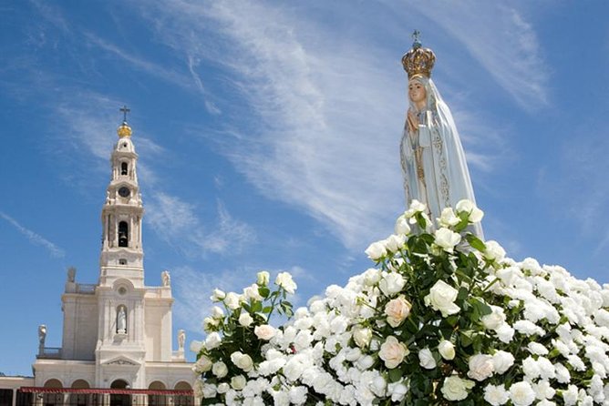 Faith and Heritage: Fátima, Batalha, Nazaré, Óbidos from Lisbon - Fátima Sanctuary and Capela Das Aparicoes: devotion meets real-world history