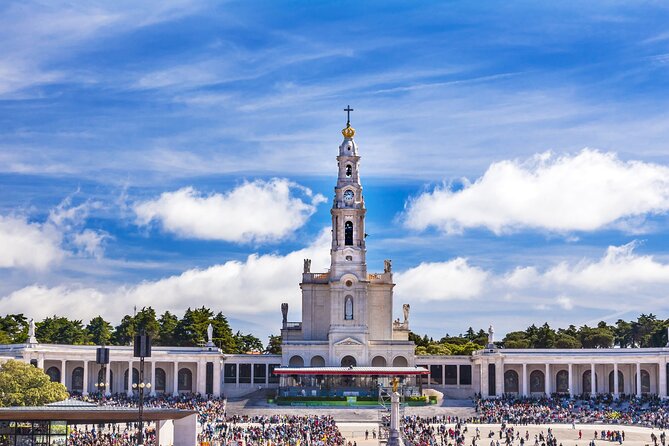 Fátima Batalha Nazaré and Óbidos Private Tour - Why This Lisbon Day Trip Works: Big Portugal in One Long Day