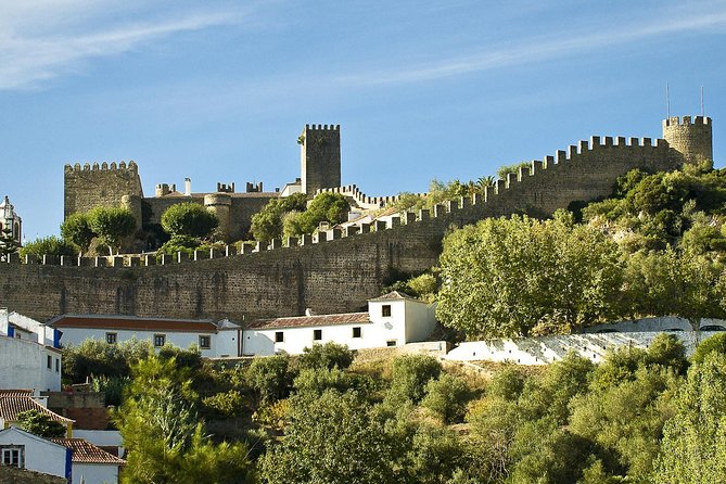 Fátima Batalha Nazaré and Óbidos Private Tour - Fátima: Sanctuary Square, Chapels, Mass Options, and the Little Shepherds
