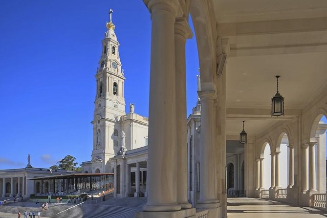 Fatima e Tomar Full Day Private Tour from Lisbon - Sanctuary of Fátima: where Portugal’s faith is still front and center