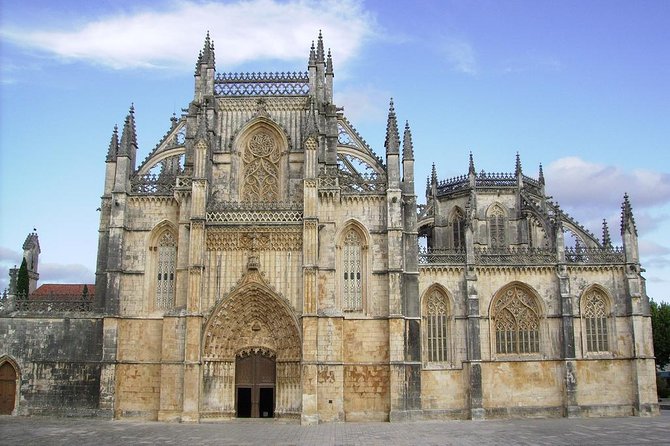 Fátima Full Day Trip from Lisbon in Private Vehicle - Batalha Monastery: plan for tickets and a tighter window
