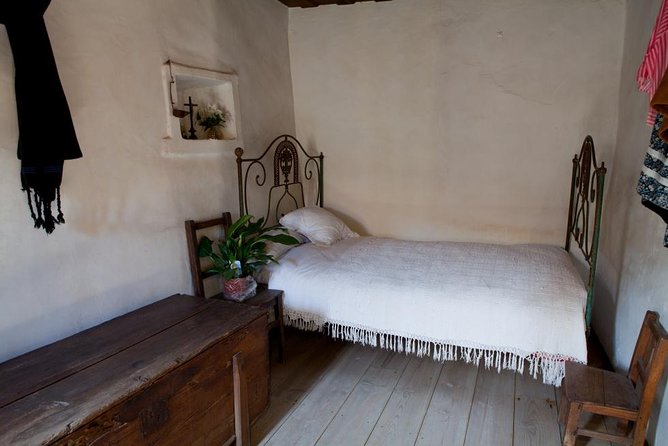 Fatima Guided Private Half day Tour - Casa de Lúcia: a quieter stop with context built in