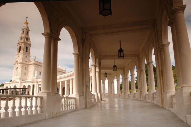 Fatima Guided Private Half day Tour - Sanctuary of Our Lady of Fatima: Chapel, basilica, candles, and a real pause