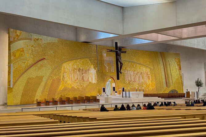 Fátima Sanctuary & Little Shepherds' Village from Lisbon - Chapel of the Apparitions: the exact spot you came for