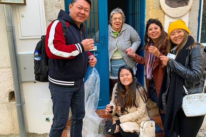 Food Tasting by tuk-tuk - Lisbon Experience Private Tour - Pickup, meeting at Largo do Regedor, and how to plan your start