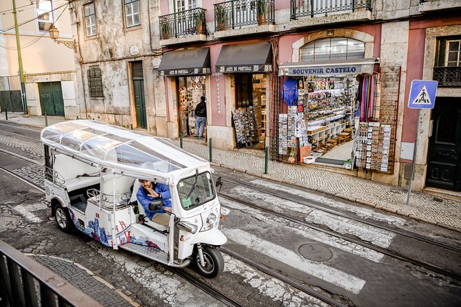 Food & Wine Lisbon Tour with Local Guide in Private Eco Tuk Tuk - Cais do Sodré and the Ribeira Market Food Pulse