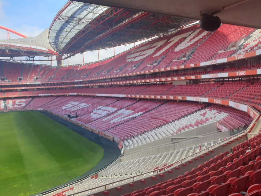 FOOTBALL LOVERS FULL DAY TOUR AT LISBON - Sporting Clube de Portugal at José Alvalade: Ronaldo’s First Major Stage