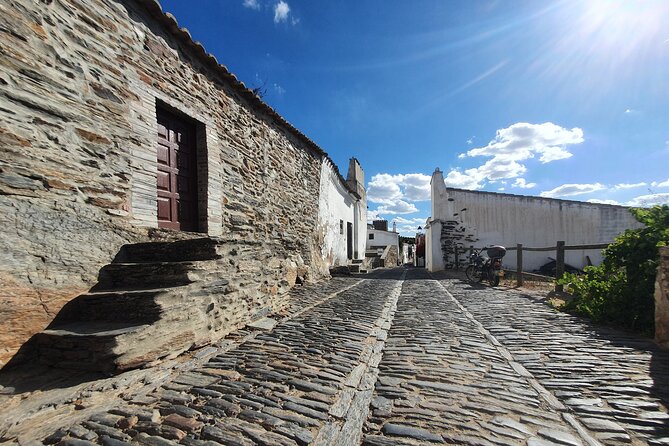 From Lisboa: Évora & Monsaraz Small-Group Full Day Tour - A Southbound Drive From Lisbon: the 25th April Bridge Moment