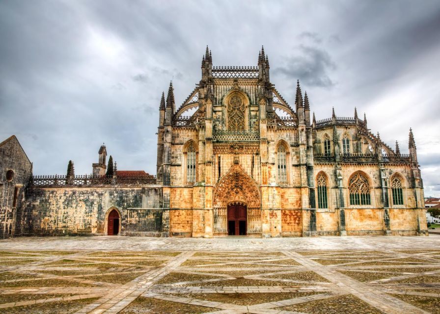 From Lisboa: Fatima, Nazare, Obidos & Batalha Full Day Tour - Hotel Pickup, Air-Conditioned Comfort, and a Guide Who Keeps It Moving