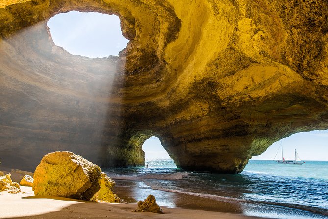 From Lisbon: Algarve Private Tour to Portimao, Lagos and Sagres - Lagos: old-town charm, church highlights, and the Camilo step connection