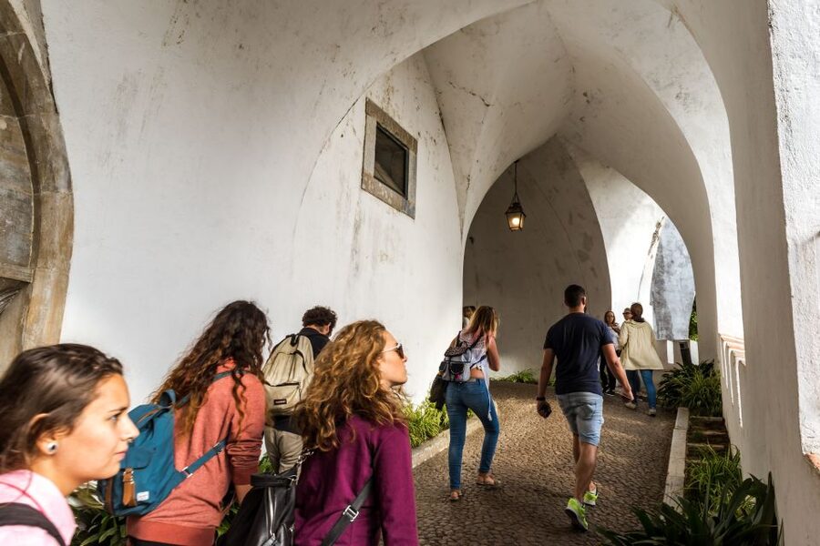 From Lisbon: Best of Sintra and Cascais Guided Day Tour - Guides Matter, and You Get That Here