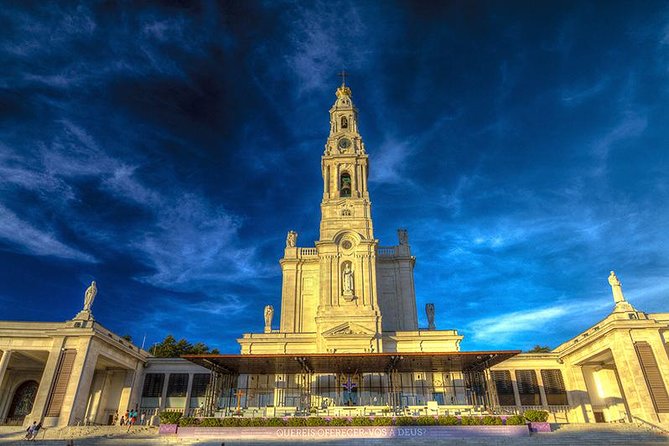 From Lisbon: Fatima Batalha Nazare & Obidos Small Group Day Trip - Fátima Basilica: where the visit slows down on purpose