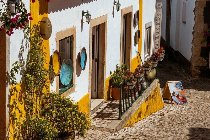 From Lisbon: Fatima, Battle, Nazareth and Obidos – Small groups - The driver-guide and pacing: what really makes or breaks this kind of day