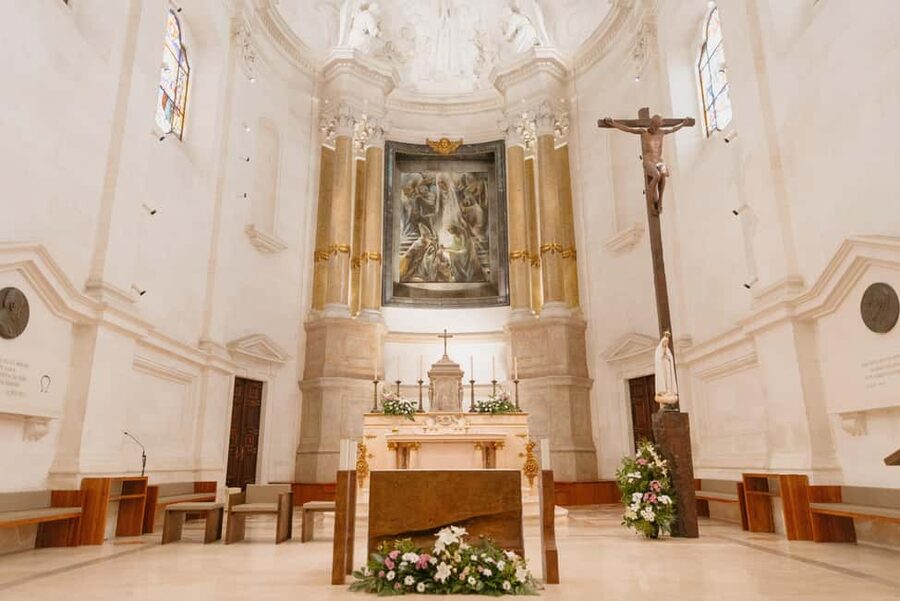 From Lisbon: Fátima HD and the Three Little Shepherds' House - Mass Opportunity, Timing, and How to Show Up Right