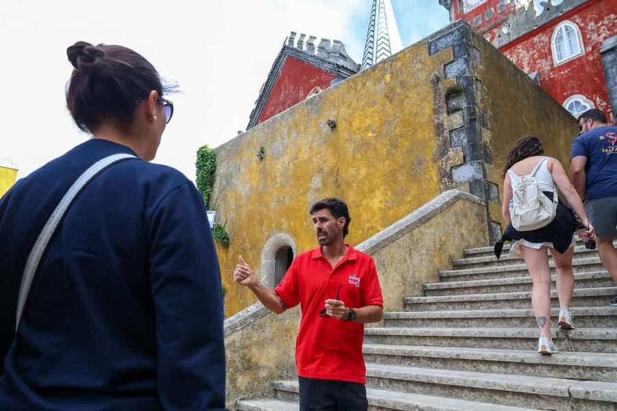 From Lisbon: Fátima, Nazaré & Sintra – 3 Cities Guided Tour - A small-group day trip that links three different Portugal moods
