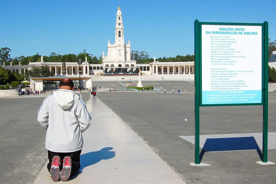 From Lisbon: Fatima Sanctuary Private Day Tour - Price and Logistics: Is $459 Per Group Good Value?