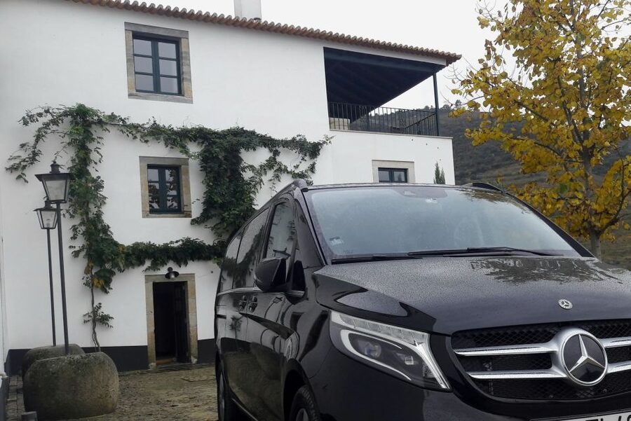 From Lisbon: Full-Day Sintra Tour by Luxury Car or Minivan - Sintra National Palace and the medieval royal core