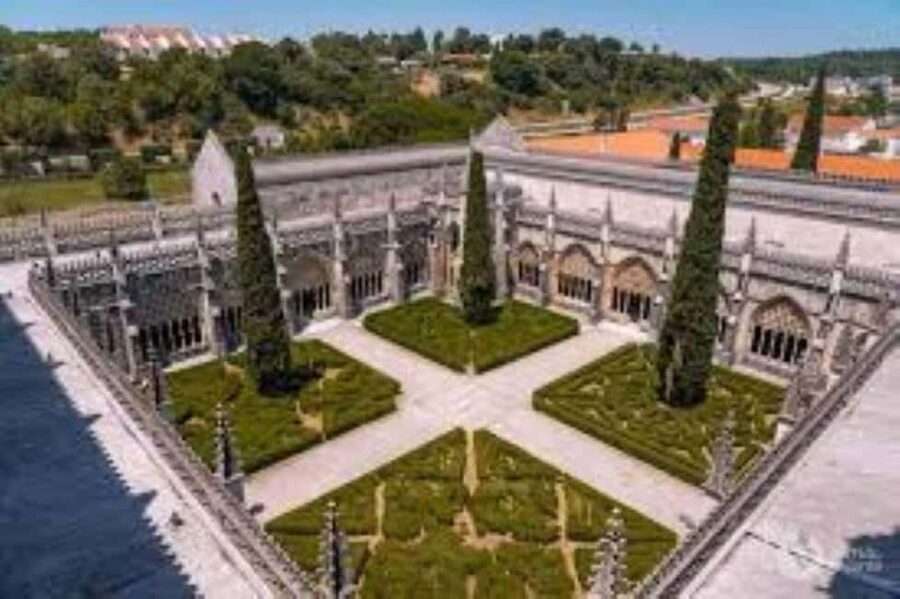 From Lisbon: Medieval Tour, Batalha, Tomar, Alcobaça, Óbidos - Tickets, Lisbon Card value, and the real cost picture