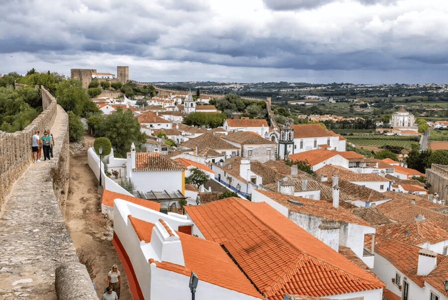 From Lisbon: Nazare Big Waves and Óbidos Guide Day Trip - Key Things I’d Remember