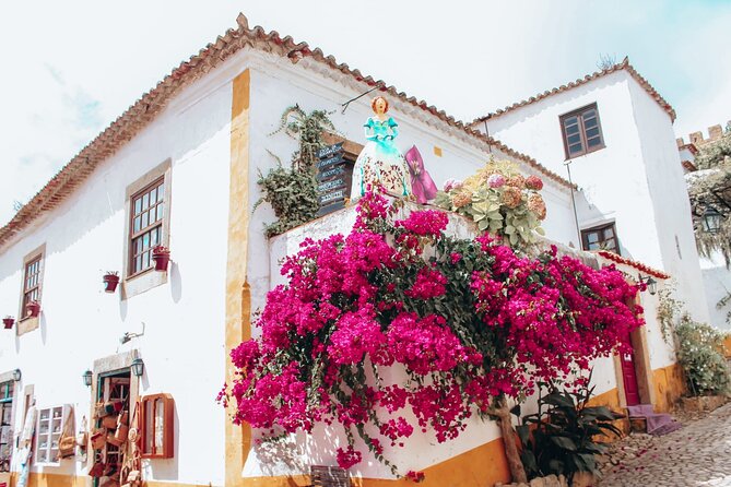 From Lisbon : Óbidos & Nazaré Giant Waves, Ginja & Small Group - The 9:00 am start, small-group max, and why comfort can vary
