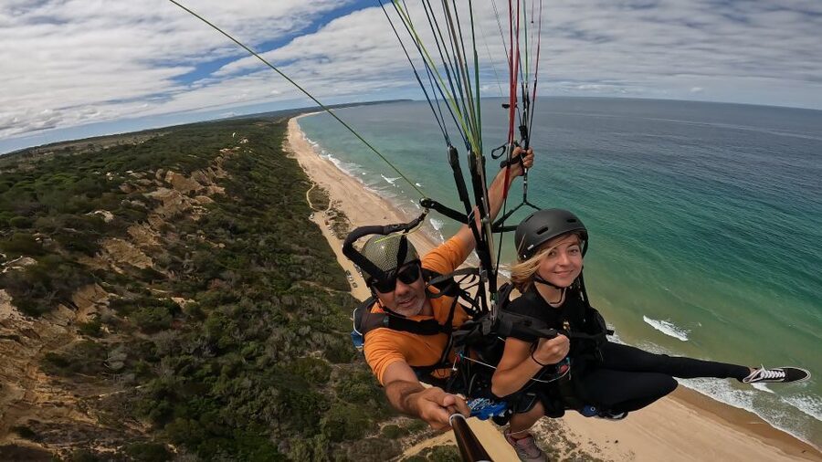 From Lisbon: Paragliding Pack (Flight+Video+Transportation) - What to Wear so the Day Feels Easy