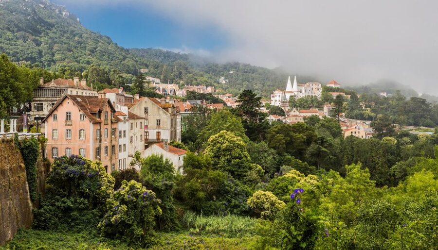 From Lisbon: Pena Palace, Regaleira, Sintra & Cascais Tour - Who makes the day: guides, small groups, and smooth handling