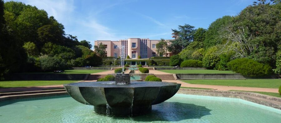 From Lisbon: Porto Private Full-Day Tour - The 10-hour rhythm, starting and ending in Lisbon