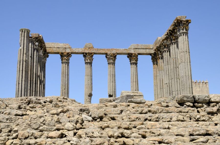 From Lisbon: Private Customized Small-Group Tour to Evora - Entering the 13th-Century Cathedral of Évora