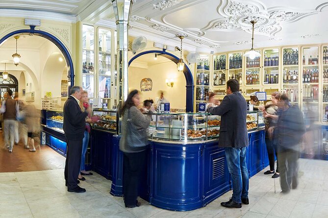 From Lisbon: Private Full Day Tour, Lisbon & Sintra - Crossing into Sintra with a guided center stop