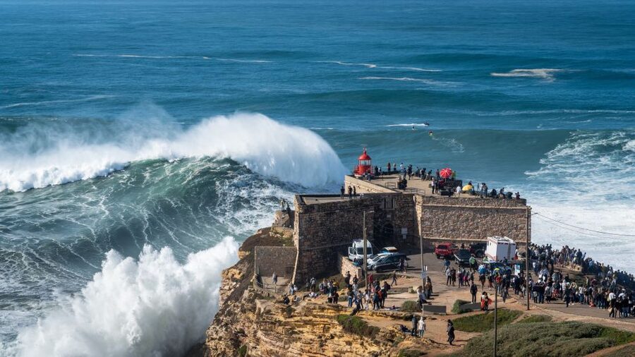 From Lisbon: Private Óbidos and Nazaré Tour - Sítio da Nazaré Viewpoints, Sanctuary, and the Cliff Fort