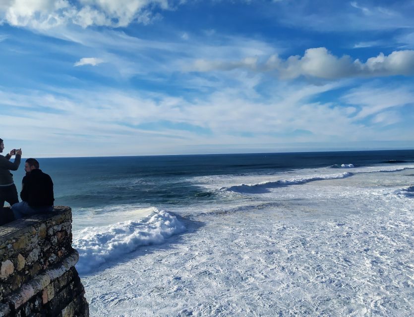 From Lisbon: Private Óbidos and Nazaré Tour - What to Pack and How to Keep the Pace Comfortable