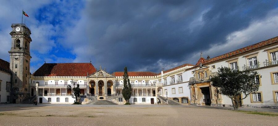 From Lisbon: Private Transfer to Porto with City Stops - Nazaré seaside stop: beach time, surfer energy, and big ocean views